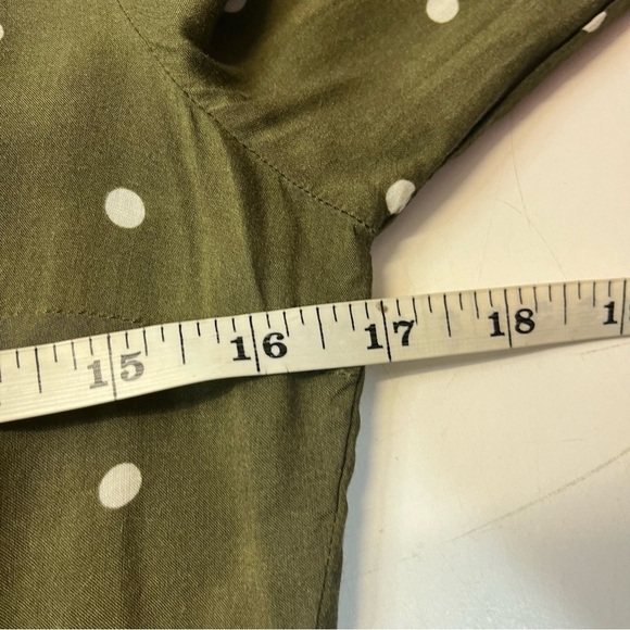 Abercrombie & Fitch Olive Green & White Polka Dot Long sleeve Wrap Blouse-size S - Picture 12 of 13